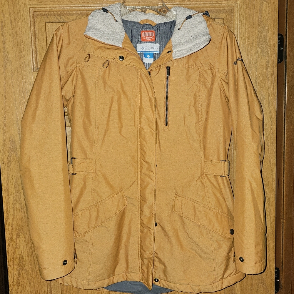 Columbia Thermal Coil Jacket, Yellow Orange, Size M